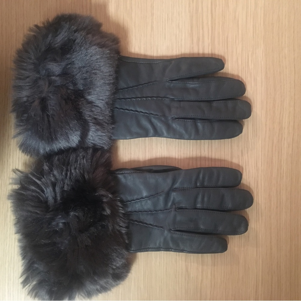 Banana Republic Leather Gloves